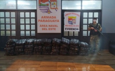 Incautan 700 kilos de pollos en Tres Fronteras