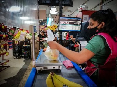 El salario mínimo en Argentina vuelve a aumentar ante la elevada inflación - MarketData