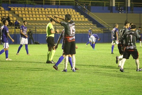 Ameliano se anota para la siguiente fase - Fútbol - ABC Color