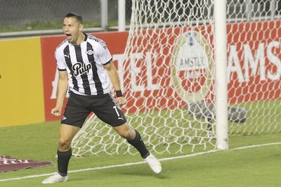Crónica / POR HACER HISTORIA