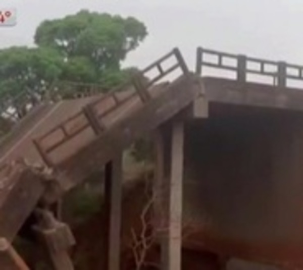 Puente de Tacuati sigue en ruinas a más de 3 meses de su derrumbe - Paraguay.com