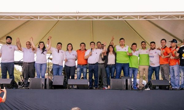Éver Rojas Borja se reunió con más de 2.000 coordinadores de su proyecto político