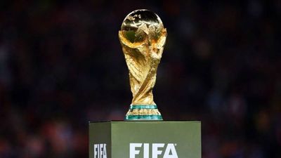 UEFA advierte de los peligros de un Mundial cada dos años