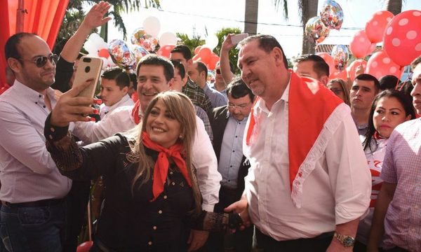 Ex hurreros del ladrón Zacarías piden su expulsión del partido Colorado
