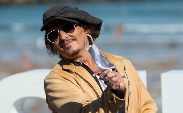 Diario HOY | San Sebastián rinde tributo al polifacético Johnny Depp