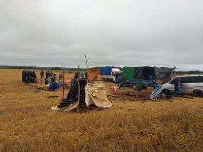 Detienen a un supuesto invasor e imputan a otras 12 personas en Santa Rosa, Misiones  - Nacionales - ABC Color