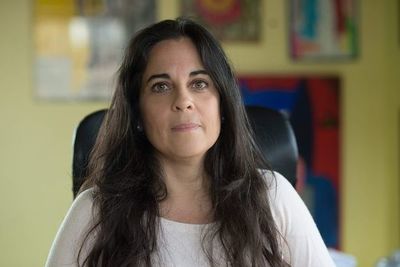 “Llevaré su nombre”, el testimonio de la hija desobediente de un genocida - Mundo - ABC Color