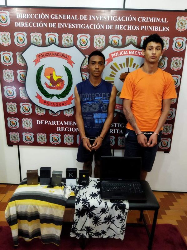 Guardan perfumes robados en un bosquecito - Nacionales - ABC Color
