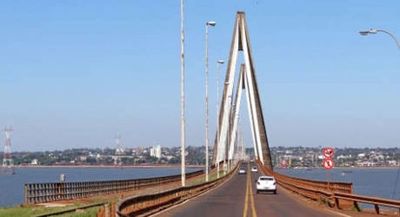 Comerciantes de Encarnación anuncian movilización si no se rehabilita el puente San Roque | Ñanduti