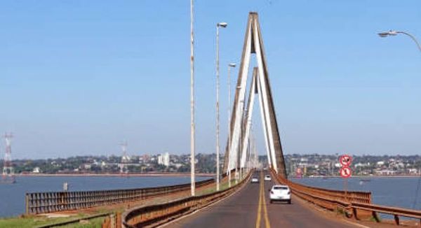 Comerciantes de Encarnación anuncian movilización si no se rehabilita el puente San Roque | Ñanduti