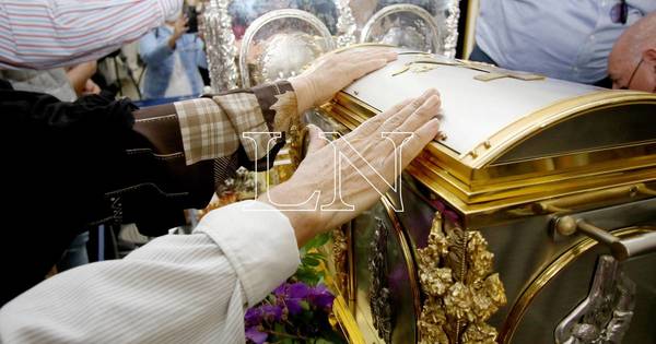 La Nación / Reliquias de Chiquitunga reavivaron la fe de los paraguayos