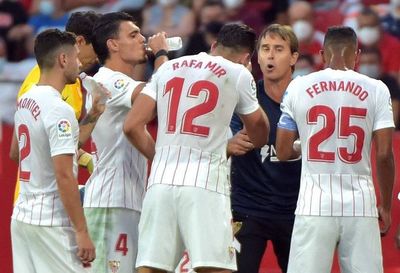 El Sevilla vuelve a la senda victoriosa ante el Valencia de Alderete - Fútbol Internacional - ABC Color