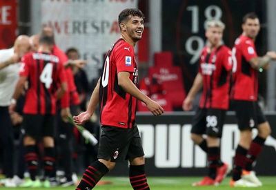 Brahim y Theo hacen colíder al Milan - Fútbol Internacional - ABC Color