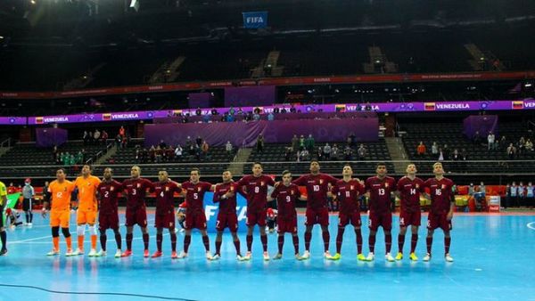 Rusia y Marruecos se clasifican para los cuartos