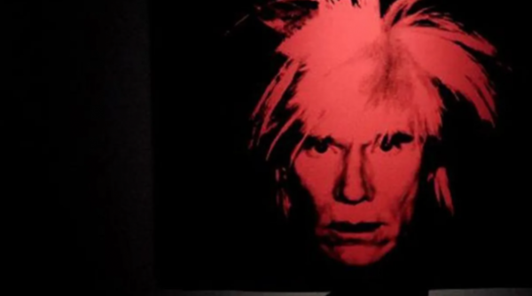 Diario HOY | El cineasta Gus Van Sant se estrena en el teatro con un musical sobre Andy Warhol