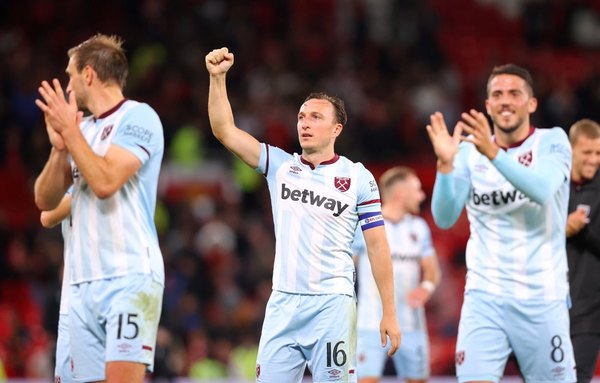 Manchester United cae ante West Ham y queda eliminado de la Copa de la Liga