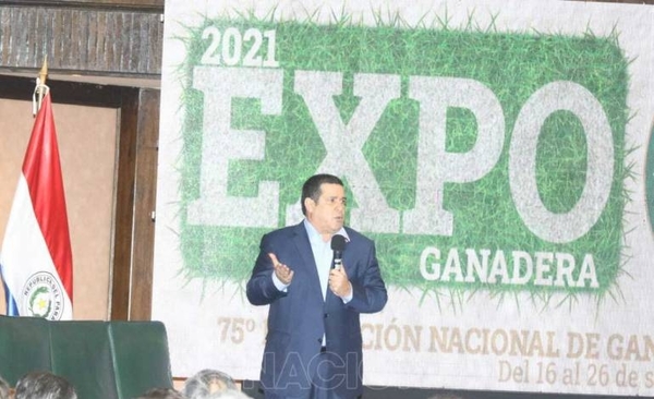 Diario HOY | Cartes cuestiona a instigadores de invasiones e insta a la unión de los gremios
