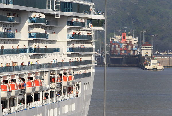 Canal de Panamá clama por descarbonizar el transporte marítimo mundial - MarketData