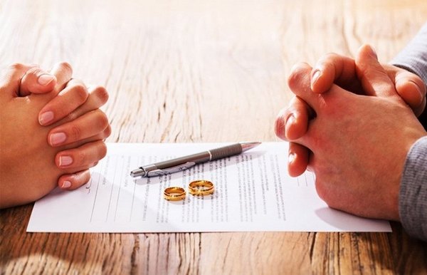 Crónica / VIRUS DEL DIVORCIO. El “encierro” desnudó la realidad del amor