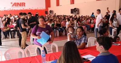La Nación / ANR posibilitó casi 2.000 empleos en sector privado