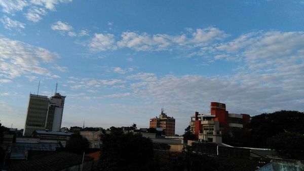 Prevén una jornada cálida y con lluvias dispersas para este jueves - Nacionales - ABC Color