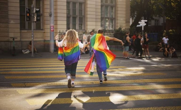 Diario HOY | Suiza se prepara para votar si aprueba el matrimonio igualitario