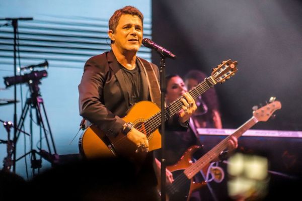 Alejandro Sanz tendrá una estrella en el Paseo de la Fama de Hollywood - Música - ABC Color