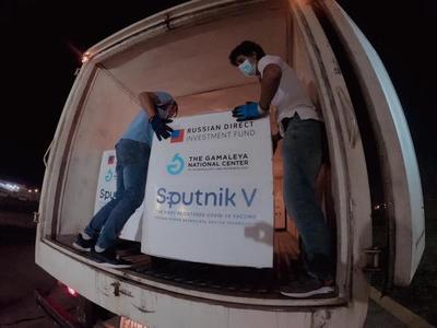 Componente dos de la Sputnik V ya partió rumbo a Paraguay, según asesor de la Presidencia - ADN Digital