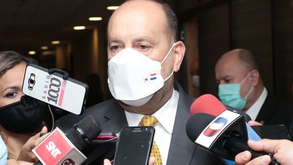 Titular del Congreso pide amplio debate sobre la criminalización de ocupaciones