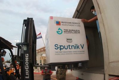 Cargamento con componente dos de Sputnik V partió de Moscú con destino a Paraguay