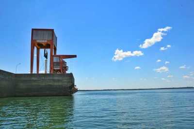 PRODUCCIÓN de energía en ITAIPU bajo un 15% por SEQUIA