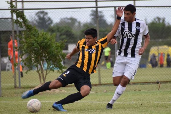 Sub 18: Libertad mantiene la ventaja de tres puntos en la cima - Fútbol - ABC Color