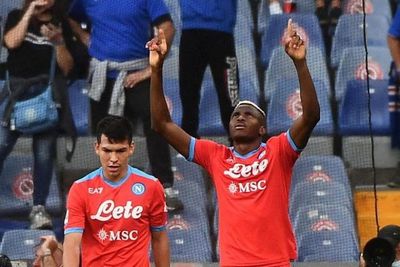 El Napoli goleó a Sampdoria y sigue líder