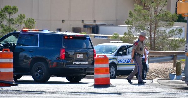 Dos muertos, incluido el tirador, y 12 heridos en tiroteo en Tennessee