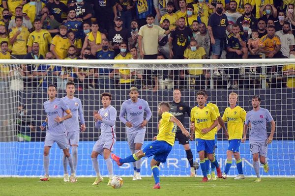 El Barcelona también se atasca en Cádiz - Fútbol Internacional - ABC Color