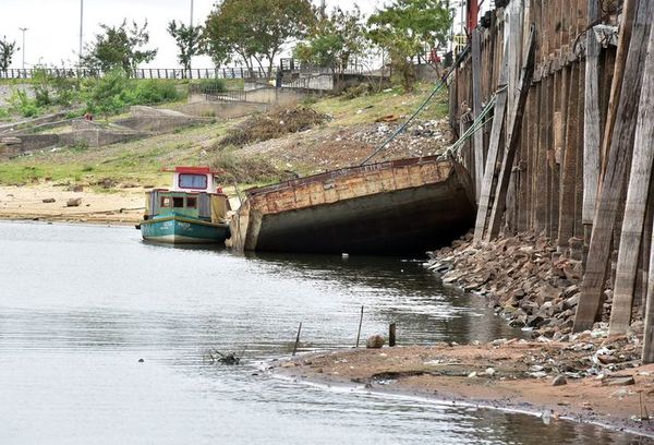 El río Paraguay amanece con el nivel más bajo de su historia
