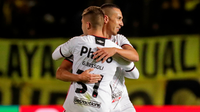 La victoria de Athletico Paranense 2-1 sobre Peñarol