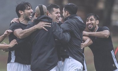 Crónica / Olimpia: pa’ã pasa por los “dolarizados”