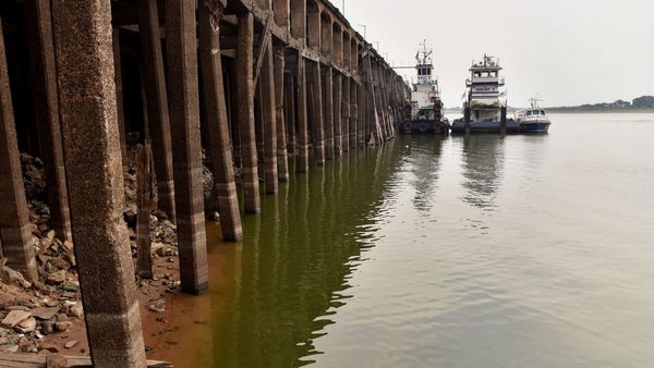 Río Paraguay rompe marca histórica al superar nivel más bajo con -0,55 m