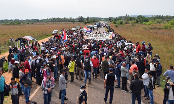 Varias asociaciones cerraron ruta y amenazaron con llegar a Asunción - OviedoPress