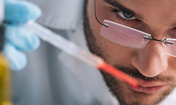 Hay un nuevo tratamiento contra el coronavirus para personas en riesgo | OnLivePy