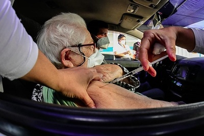 Se aguarda que Salud informe cómo continuará el plan de vacunación contra el Covid-19 - ADN Digital