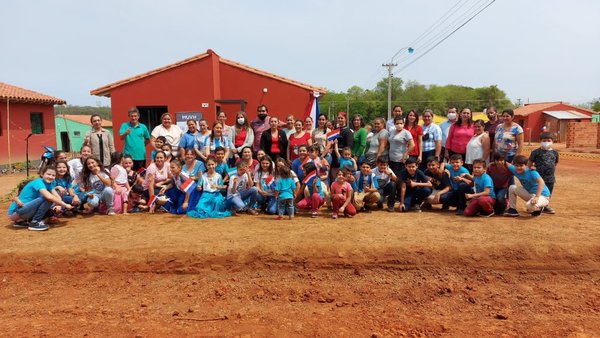 El MUVH entregó 70 viviendas a familias de Villarrica y con esto suman más de 1.000 las entregadas en Guairá