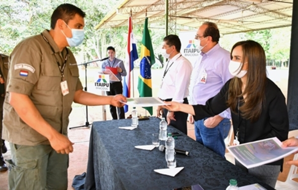 Ministerio del Ambiente reconoce, registra y habilita trabajo del Cuerpo de Guardaparques de Itaipu - .::Agencia IP::.