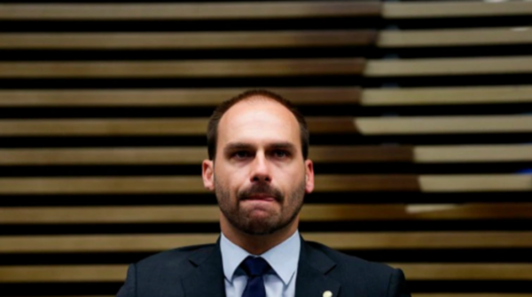 Diario HOY | El hijo de Bolsonaro da positivo al COVID tras volver de Naciones Unidas