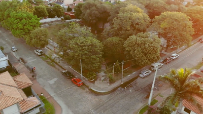 Así es cómo vecinos recuperaron una plaza ocupada por la ANR