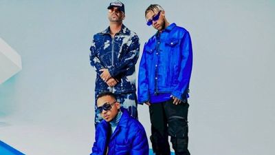 Wisin, Jhay Cortez y Ozuna con Los Legendarios lanzan Emoji de corazones