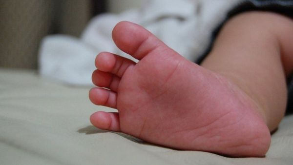 Mató a su hija de 4 años y trató de quitarse la vida