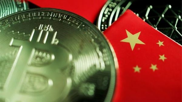 China prohíbe el bitcoin y todas las transacciones en criptomonedas