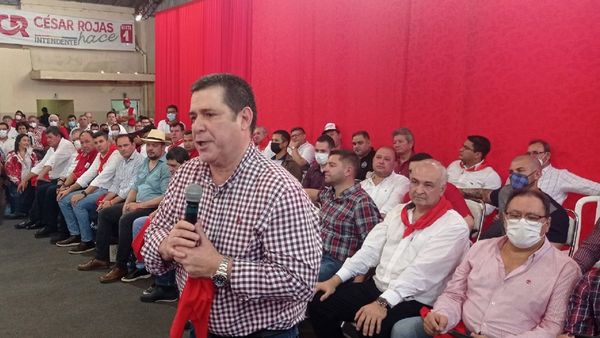 Horacio Cartes pide "teñir de rojo" Itapúa en las próximas elecciones